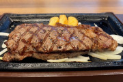 海外「おいしそう！」日本のチェーン店での肉三昧vlogに関心