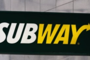 サブウェイ「なぜ日本では流行らない？」日本人「注文方法がよく分かんない」