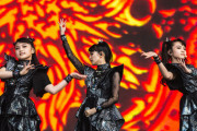 【BABYMETAL】人気YouTuberがシャンティの「舞い上がれよカルマ」ってトコ流してリスナーにウケてる
