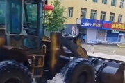 【動画】中国、洪水被害にあった街で本気の洪水対策を披露