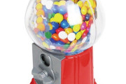 デパートとかによく置いてある10円入れたら丸いガムが出てくるガチャガチャｗｗｗｗｗｗ