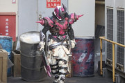 仮面ライダーになったヴァルバラドカッコいいな…