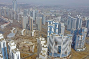 平壌でタワマン建設ラッシュ、北朝鮮で高層階が嫌われる事情とは！