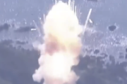 【悲報】民間小型ロケット「カイロス」、打ち上げ直後に爆発