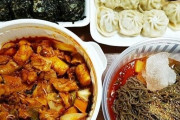 【画像あり】韓国人「韓国式おにぎり、ラーメン、おでん、餃子‥」最高に美味しい韓国産伝統料理がこちら‥　韓国の反応