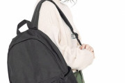 【画像】この無印のリュック、ガチで流行ってる・・・