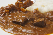 フリン女と会う約束があっても、『今日はカレーだよ』とメールすると夫は…　夫「カレーおいしい＾＾」私「」