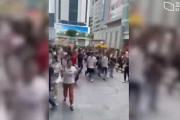 【中国】深センのランドマークビルが地震でも無いのに突然大揺れ　パニック映画みたいになる
