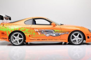 故ポール・ウォーカーさんが映画で運転、トヨタ・スープラが競売に