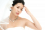 嫁が結婚式を前にマリッジブルーに入ってしまった　死ぬとか離婚とかワーワー言ってる