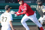 カープの新4番末包(27-3).111 1本 7三振1四球 OPS.365「ここが正念場」佐々岡監督は責めずに背中押す「期待している。大砲として」