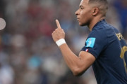 【フランス代表】年収186億円！「カタールW杯得点王」エムバペの“恐るべき幼少期のエピソード”