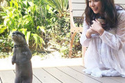 【芸能】宇垣美里、コツメカワウソとのキュートなツーショットが「むちゃくちゃ可愛えぇ」と話題