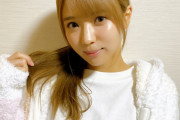 【欅坂46】「色気と、艶感と、可愛さと、オフ感がもうたまらない…可愛さが爆発している」小林由依演じる部屋着姿のリリィのオフショットが公開！