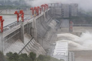 【速報】三峡ダム、限界か