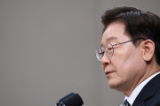 丸ごと妄想の発表だな　〜　【聯合ニュース】 トランプ氏が軍艦10隻建造要請　李大統領「最善尽くす」