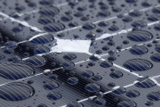 雨のエネルギーを発電に利用するためのブレイクスルーが発表される、ソーラーパネルならぬ「レインパネル」が登場か
