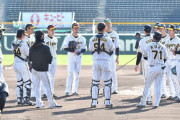 虎ナインの「勝負弱さ」解消？　井上新ヘッド考案〝衆人環視〟の１球勝負に大盛り上がり