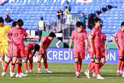 現実を直視したら死んじゃう民族　～　【サッカー】「じゃんけんでも負けてはいけない？ 古びた精神論を叫ぶ前に日本を学べ」韓国記者が指摘「現実を直視すべき」