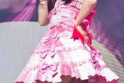 伊藤百花ちゃん、短くてパンのチラ寸前www