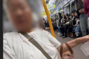 【東京】女性が足首の怪我で空いている優先席座ると隣のBBAが激怒「昔の日本は良かった今の若い子はホント馬鹿野郎」若い子「今も日本は良い国です」→発狂して韓国語がでちゃう