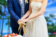 「31歳、年収３００万のOLです。年収１０００万以上の安定した男性と結婚したいのですが…」  [178716317]