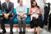 バスの混雑時にベビーカーを畳まない人の神経が分からない……