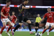 韓国代表さん、ウェールズ相手に無味無臭サッカーwww