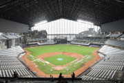 日本ハム、新球場ファウルゾーンのサイズ問題　14日の臨時12球団代表者会議で改めて協議へ