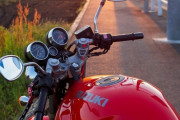 スズキって車のデザインは良いのにバイクはなんでキモいんや？