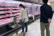 女「スーパーによくいる、こういう夫まじでなに？どっかいけよ邪魔なんだけどｗ」←65万バズｗｗｗｗｗ