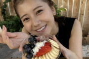 元ミス青学・今井美桜、ハワイで黒ノースリーブ×ポニーテールのオフショット「赤ちゃんみたいでかわいい」 #芸能 |  なら俺の子を産め  |  以下、今田美桜かと思ったのレスで溢れる