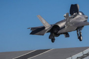 英国海軍のF-35B墜落、原因は？