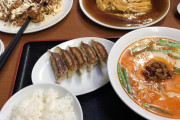 【画像】この坦々麺定食を15分以内に完食でお食事代タダ