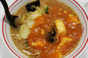 【画像】ラーメンに「きくらげ」って要らないよな…