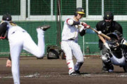 阪神ドラ６中野が新人最速“初安打”紅白戦で右前打
