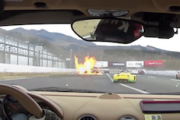 【静岡】FSWおもいっきり耐久レースで男性が全身火傷の重症。炎上の瞬間が車載ビデオに映る。