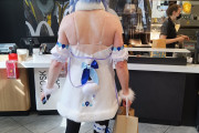 【画像】有名VTuberのコスプレヤー、マックを買いに行ったところを激写されてしまうｗｗｗｗｗｗ