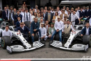 【画像】メルセデス125周年記念、F1参戦200戦目のメモリアル、F1メルセデスドイツGPで大失態ｗｗｗｗｗ