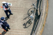 【もっとやれ】全国で警察が自転車摘発を強化！信号無視などで“赤切符”