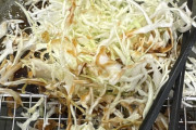 トンカツ定食のキャベツwww