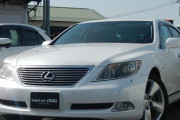 新車200万の軽買うなら、中古のレクサスLSを50万で買えば最強だろ？ｗｗｗ