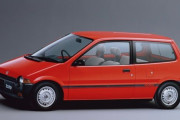 【悲報】バブル時代の軽自動車、貧乏臭い