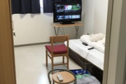 会社「一ヶ月県外の場所で研修してこい、宿舎は社内な」（※画像あり）