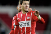 ＜堂安律＞本当に伊東、久保に次ぐ《右の3番手》なのか？　PSVで9ゴールの左足は主役になれる