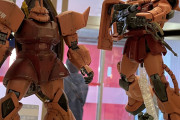キング観光さん、ガンプラを組んでも飾る所が無い人の為に店内で展示してくれる模様