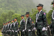ミャンマー東部、M16小銃を装備した謎の武装勢力が主要都市制圧…劣勢の国軍関係者600人以上投降！