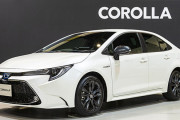 【朗報】トヨタさん、プリウスを蹴散らすほどカッコイイ車「新型カローラ」発売