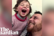 空爆続くシリアで娘を怖がらせない為に「これはゲームだから笑って」と教える父 動画が世界中で反響