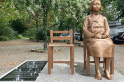 【慰安婦像】ベルリン「平和の少女像」撤去の危機にドイツ市民も請願運動 1555人(米国から70人含む)が撤去反対の請願に署名